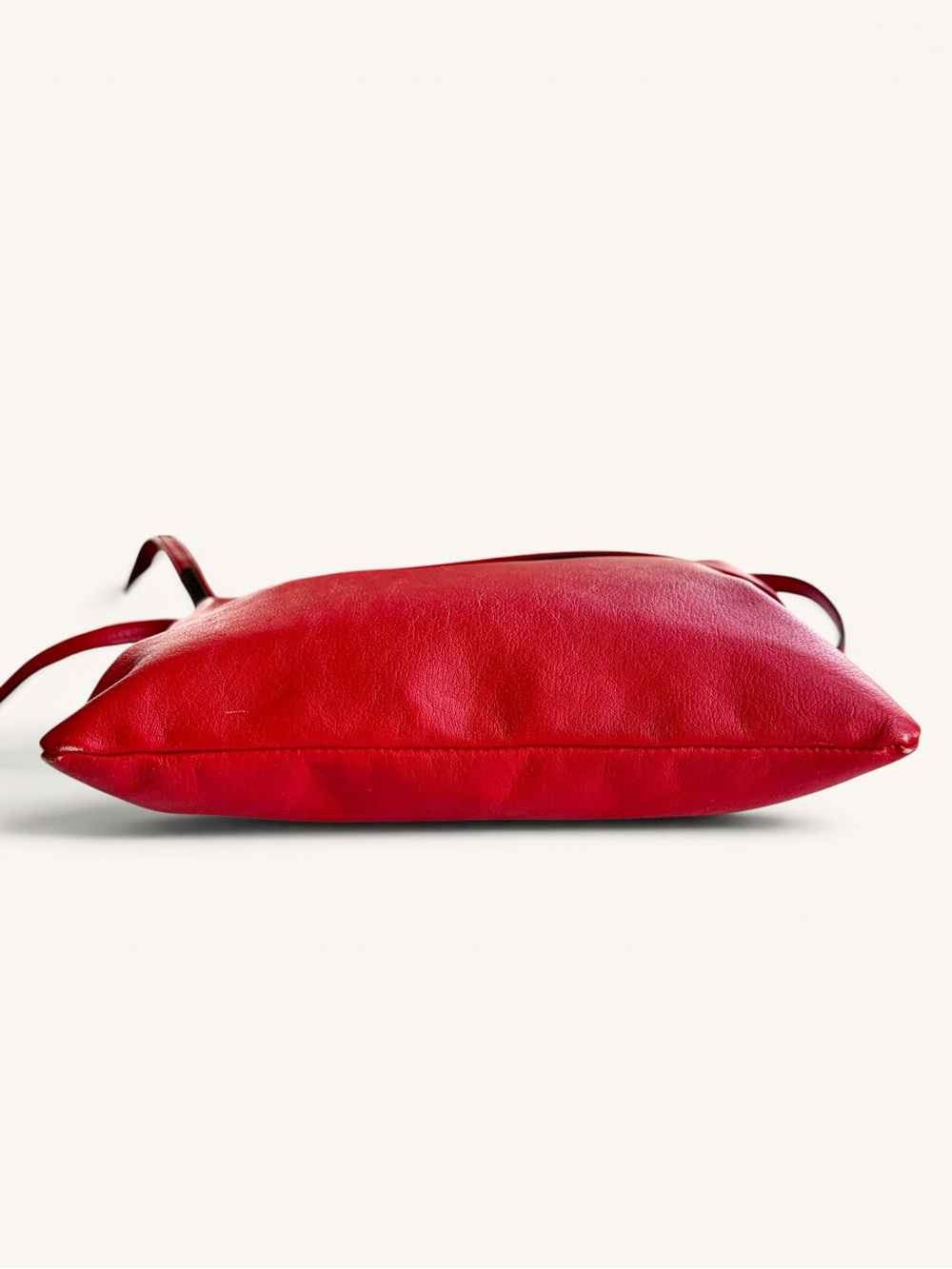 Vintage Red Leather Crossbody Bag - Bold Spirit Vintage - Picture 4 of 16